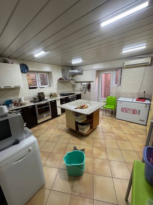 Срочно Сдается Яккасарайский р-н шикарный больщой дом