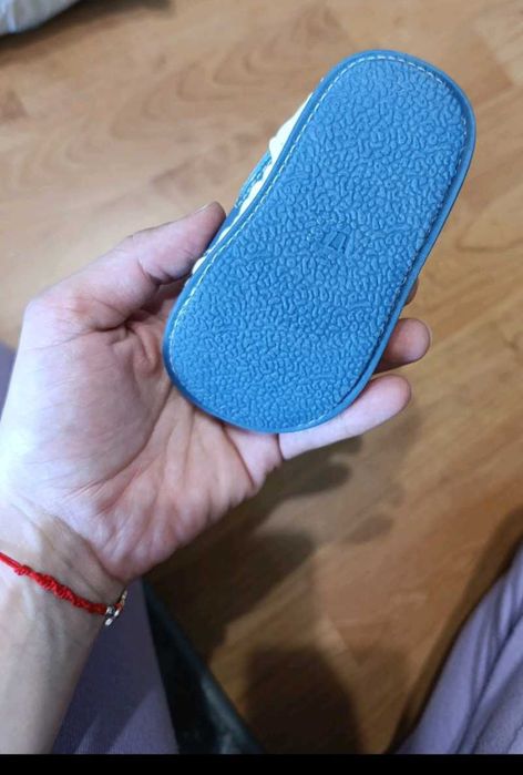 Нови бебешки сандали