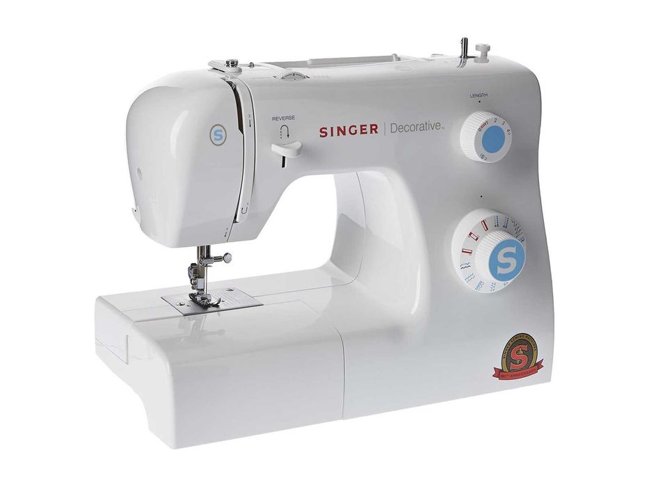 Шевна машина Singer Decorative 70W с 31 регулируеми шева