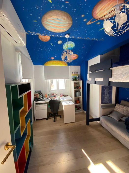 Pictura pe pereti pentru copii