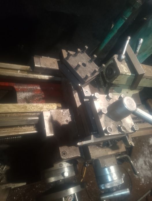 Токарный станок 16Б05П