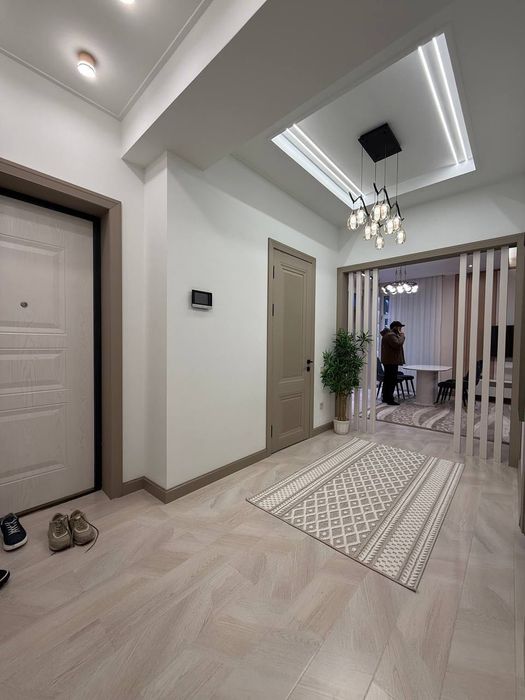 Cambridge Residence Продается 3 комнатная квартира ремонт ул.МКАД