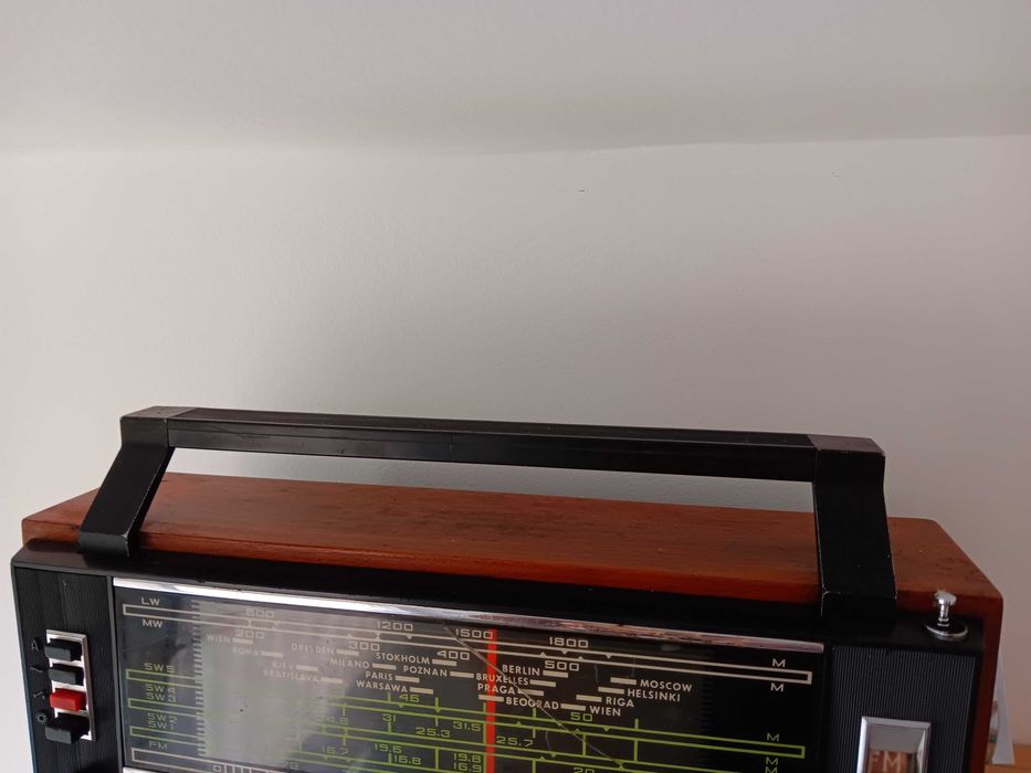 Радио транзистор ВЕФ Селена.