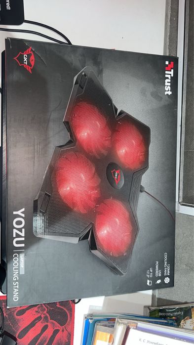 Охлаждающая подставка