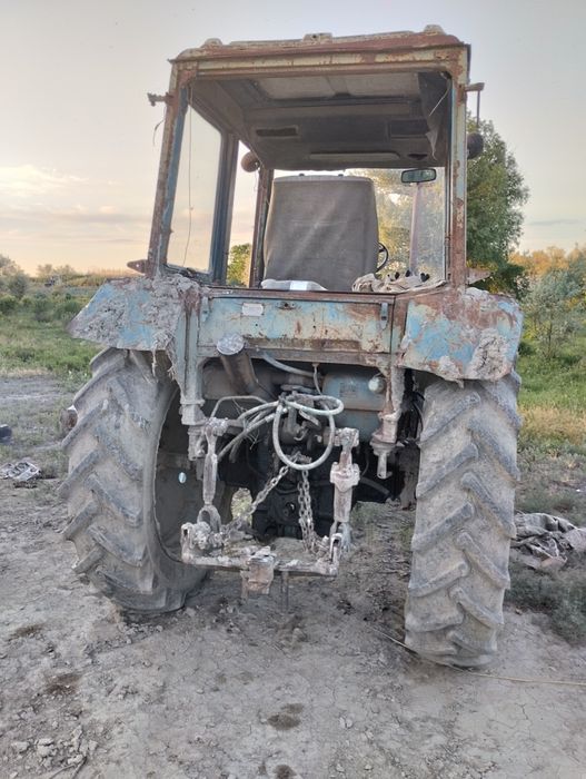 Продам трактор мтз 82