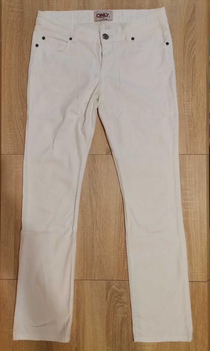 Дамски дънки, панталони и клин С и М