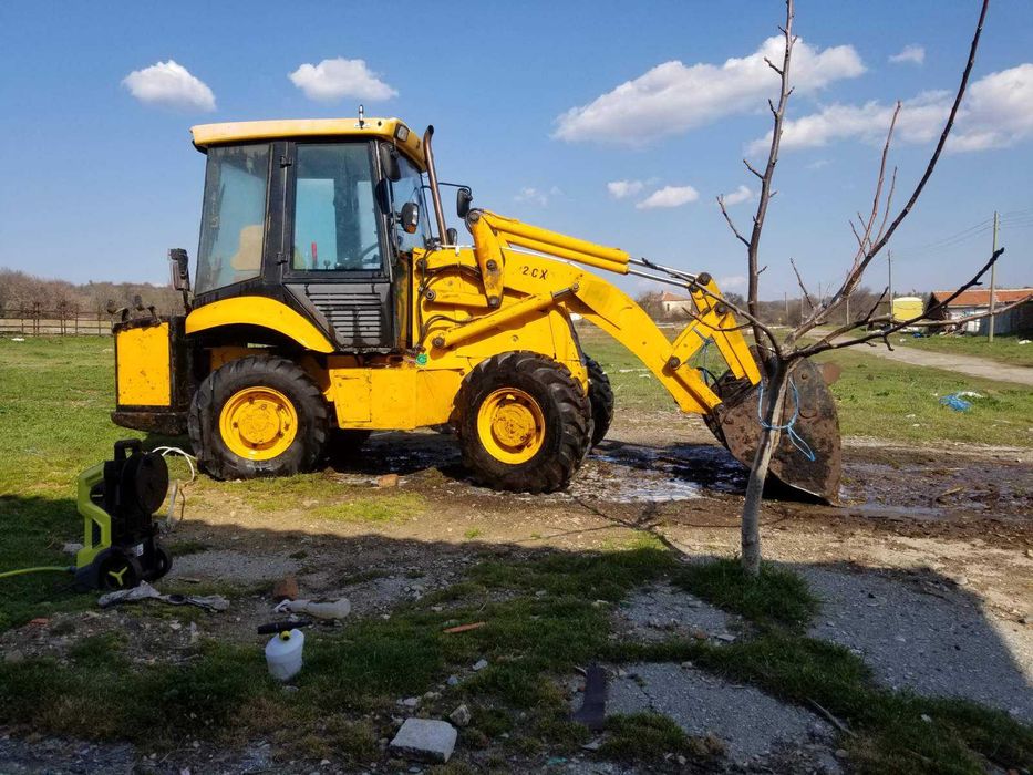 Челен товарач JCB X2