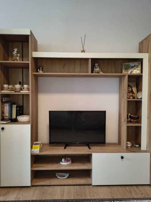 Vând mobilă de sufragerie nouă