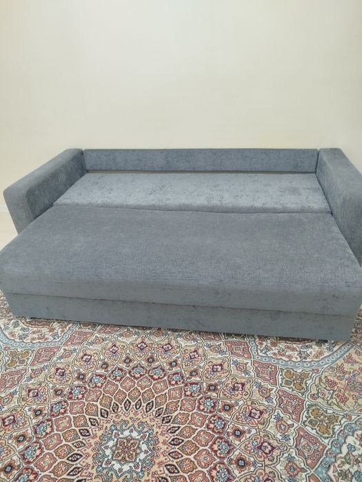 Продам диван раздвижной