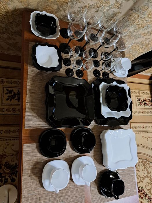 Продам посуду, использовали один раз.