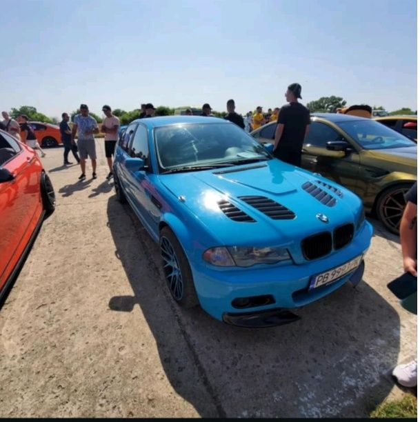 Решетки и раздувка за преден капак БМВ Е 36 Е46 Е90