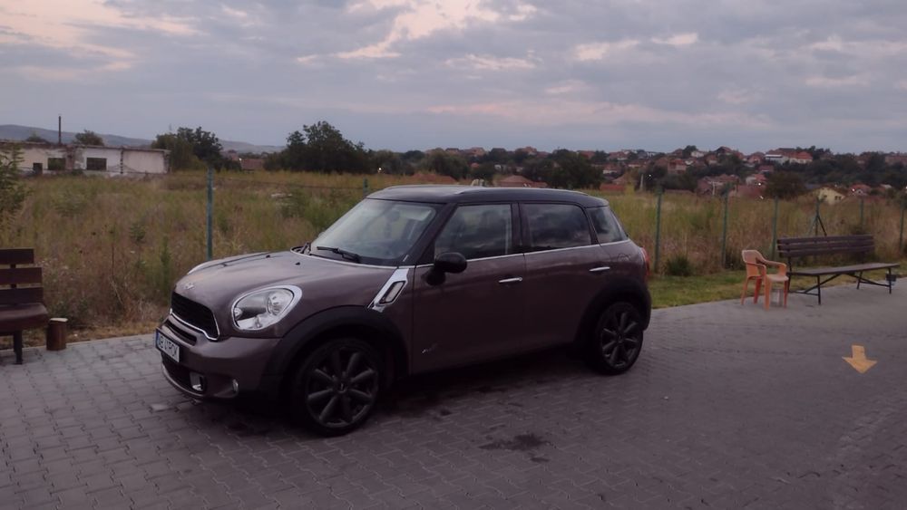 Vand Mini Cooper 1.6 Benzina 4x4