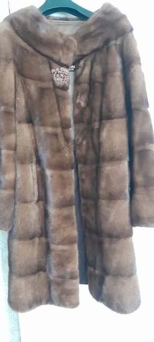 Продам  норковую шубу