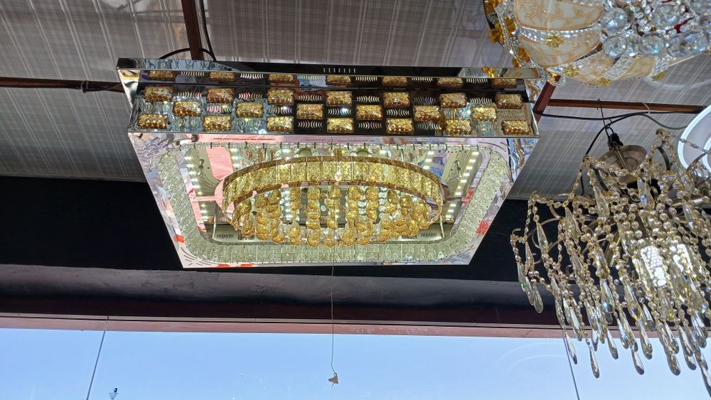 Лустраларни урнатиб тамирлаб берамиз.