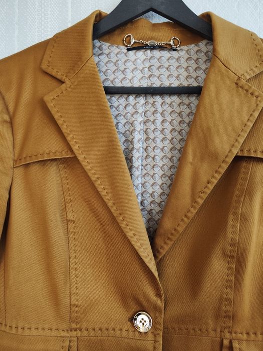 Gucci дамски костюм