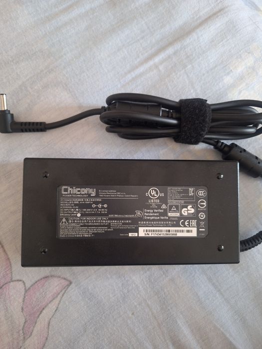 Блок питания для ноутбука зарядка Chicony 150Вт новая