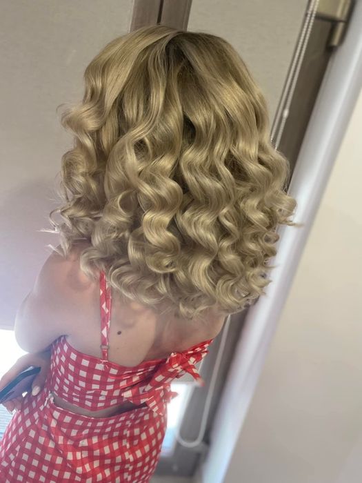 Coafeza la domiciliu + make-up pentru evenimente