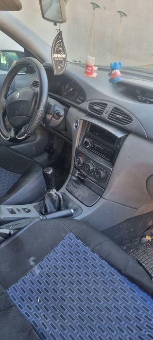 Vând Renault laguna 2