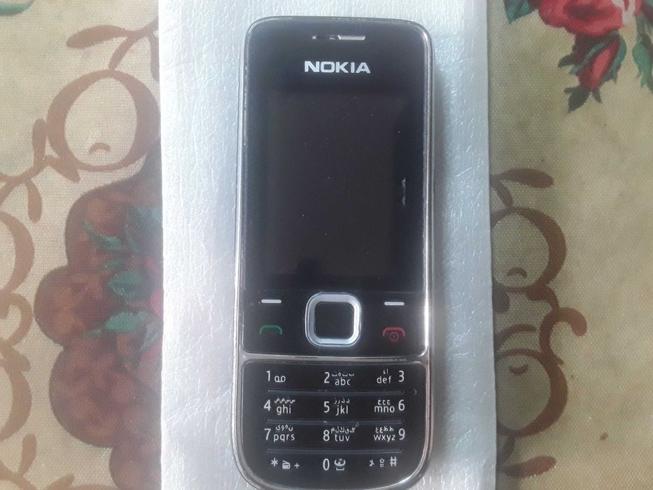 Срочно продаётся оригиналный телефон Nokia