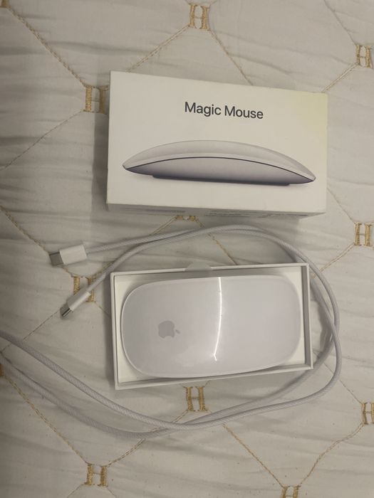 Apple Magic Mouse + коробка и кабель