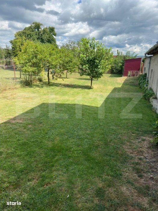 Casa individuala de vanzare, in centru, cu 1050 mp teren
