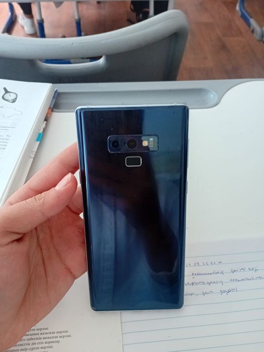 Самсунг ноте 9 128