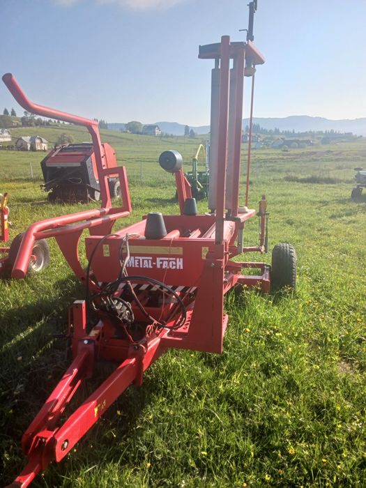 Vand înfoliator baloți.