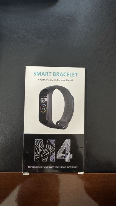 Brățară Smart / Fitness M4 - Pachet complet (2 Curele incluse Alb/Negru)