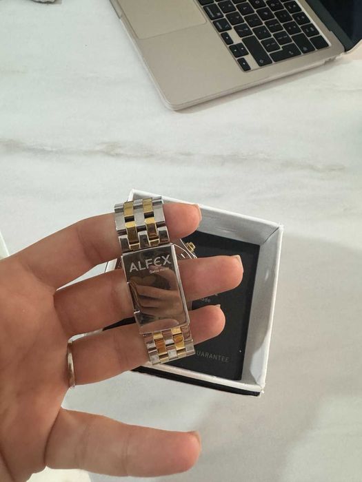 Ръчен дамски часовник бижу ALFEX