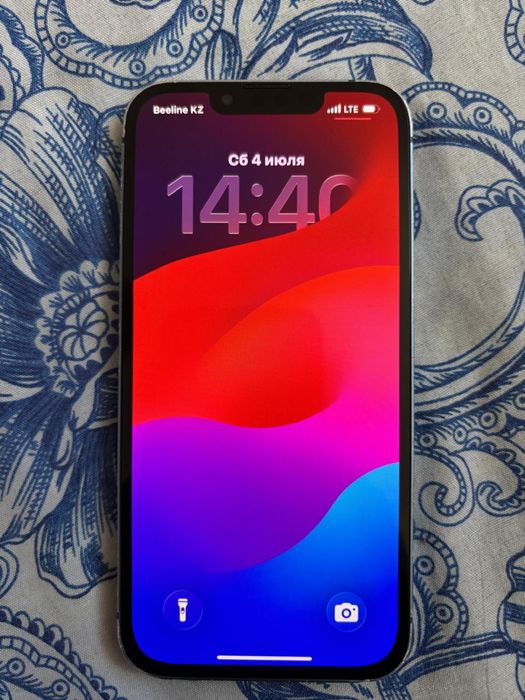 продам iphone 13 128gb