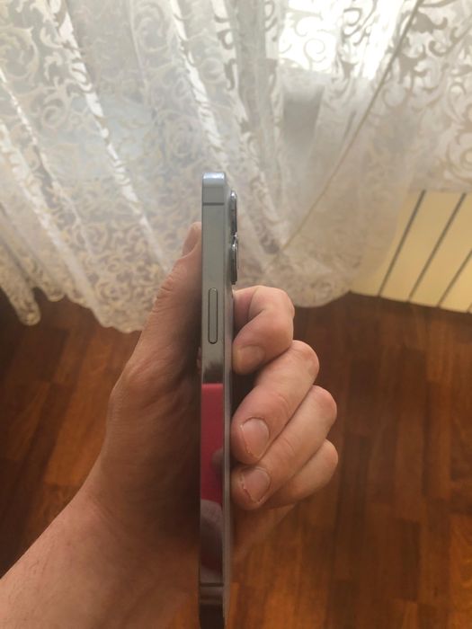 Продам iphone 13 pro