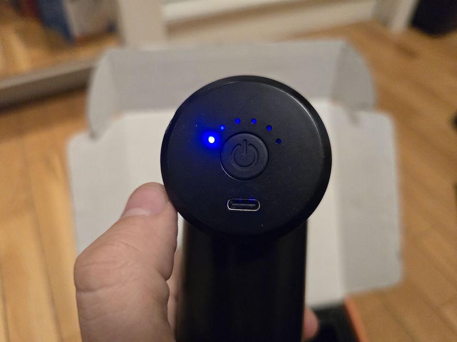 Aparat de masaj Media - Tech