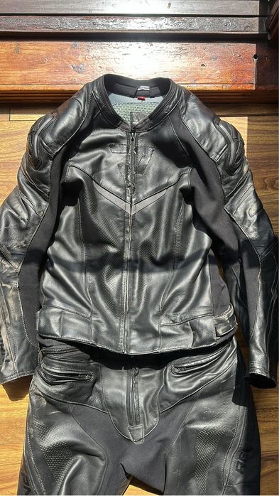 Vand echipament moto Rebelhorn Streetfighter ( combinezon 2 piese)
