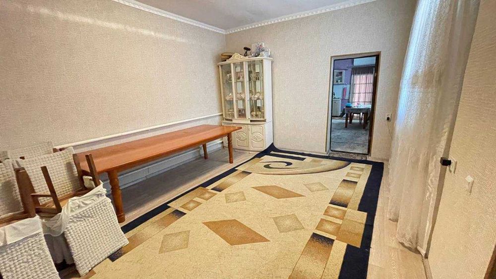 Продается участок 2,4 сотки, 5 комнат на Бектемире ориентир РОВД