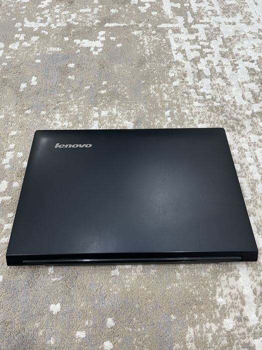 Ноутбук сатылады