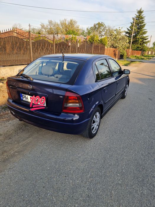Vand opel astra g 1.6 benzina 2003 buna