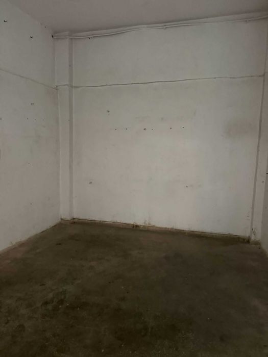 Spatiu comercial sintuat in Petrosani