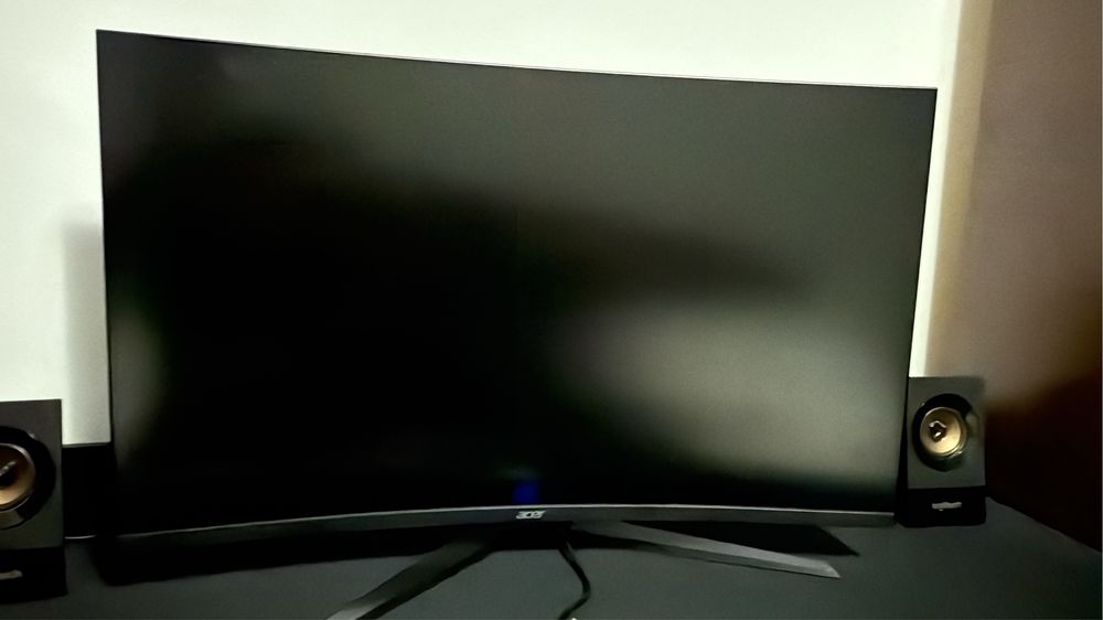 Monitor Gaming Curbat Acer 31.5 180HZ 2K ca nou, G-Sync, Freesync