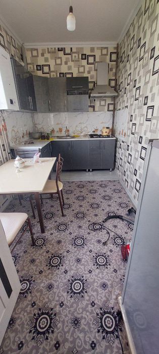 Shinam kvartira sotiladi