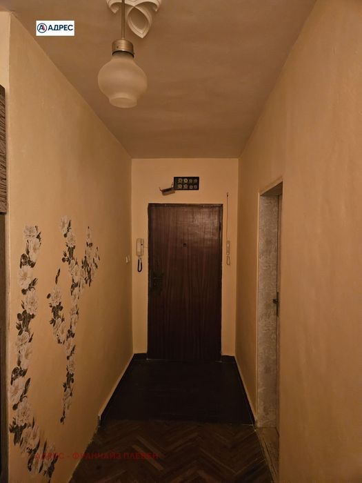 Продава се Тристаен апартамент в Плевен, Мара Денчева - 82 кв.м за 1220 €/кв.м - Снимка #4