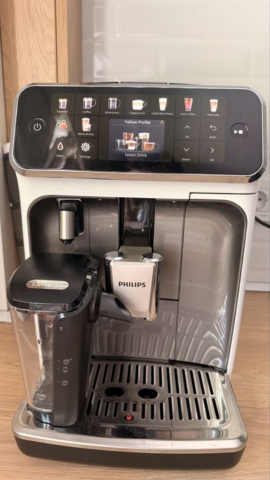 Vand espressor Phillips LatteGo