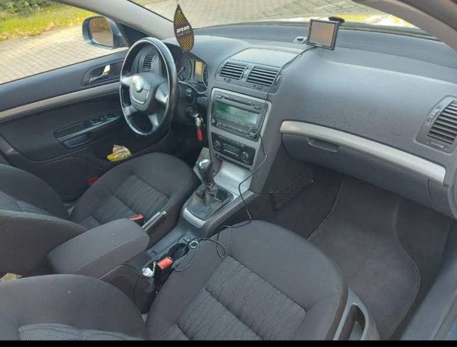 Vând Skoda Octavia, anul 2010, euro 5, adusa pe roti din Germania.