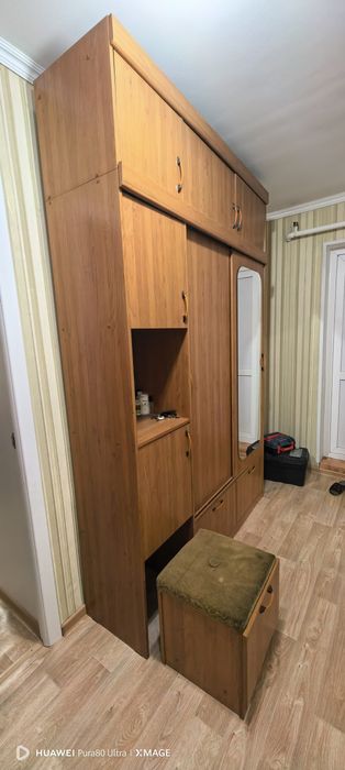 Отдам даром прихожуу