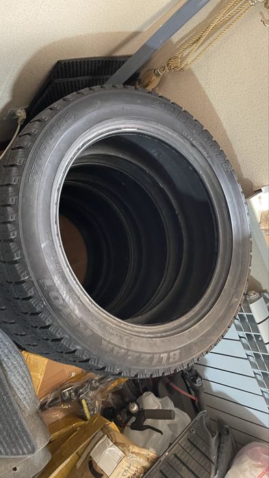 Продам шины зимние