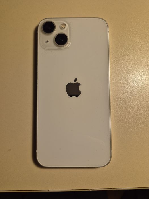 Vand iPhone 13 / 128 gb Alb