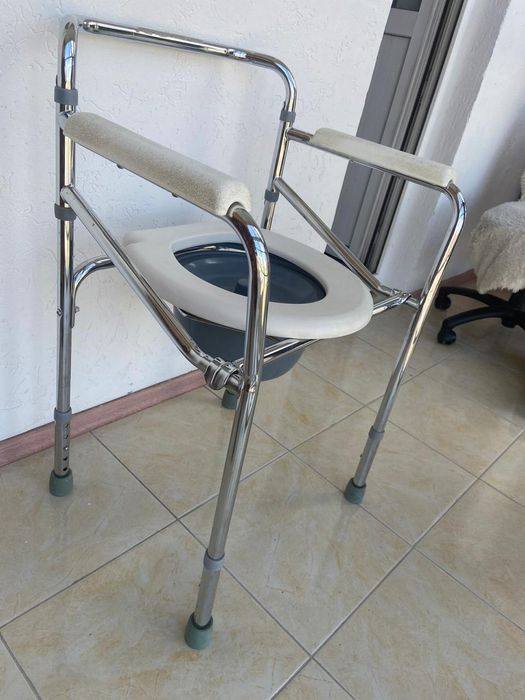 Туалет для взрослых, с ходунком