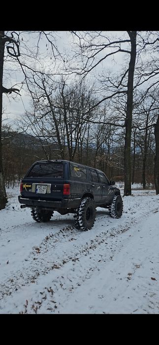 Toyota hilux surf automat