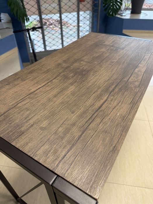 Сгъваемо бюро за дома и офиса