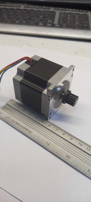 шаговый мотор  Stepping motor