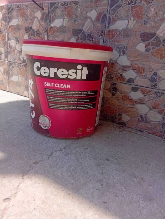 Vând tencuiala decorativa CT74